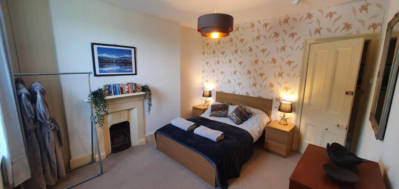Large Mach Apartment At Pen Y Coed Hall Dolgellau Kültér fotó