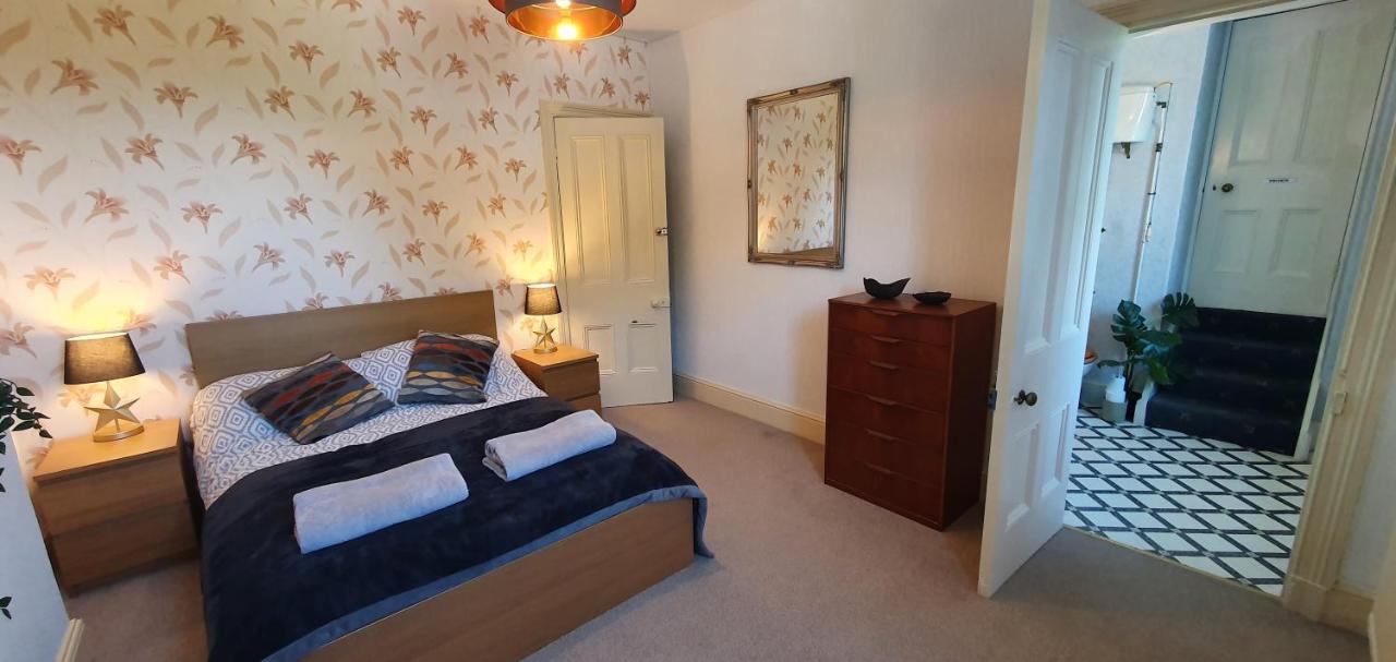 Large Mach Apartment At Pen Y Coed Hall Dolgellau Kültér fotó