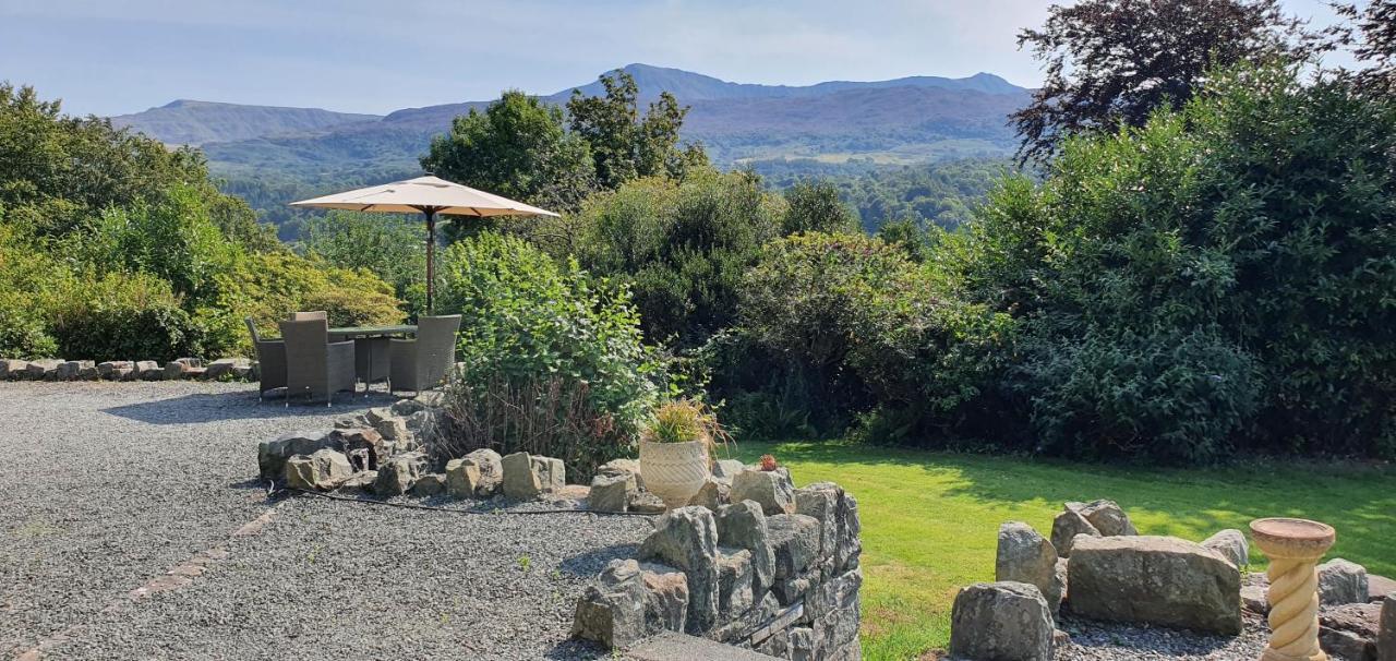 Large Mach Apartment At Pen Y Coed Hall Dolgellau Kültér fotó